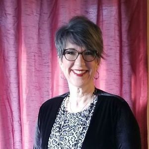 Meet your Posher, Cynthia